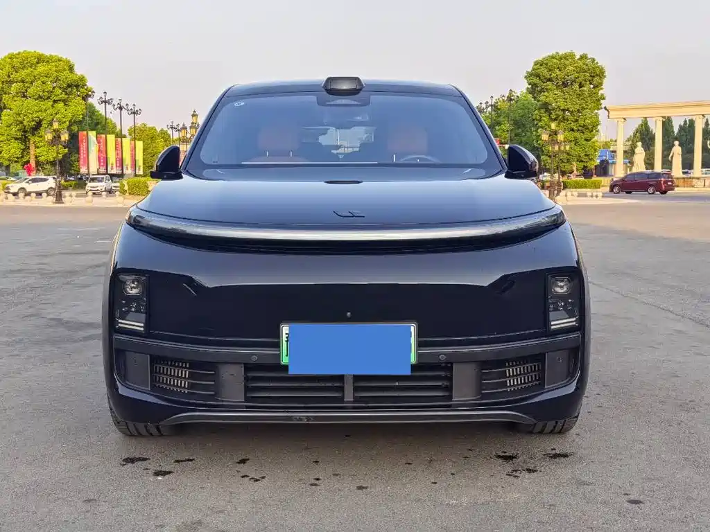 Li Auto Li L9 — миниатюра 2