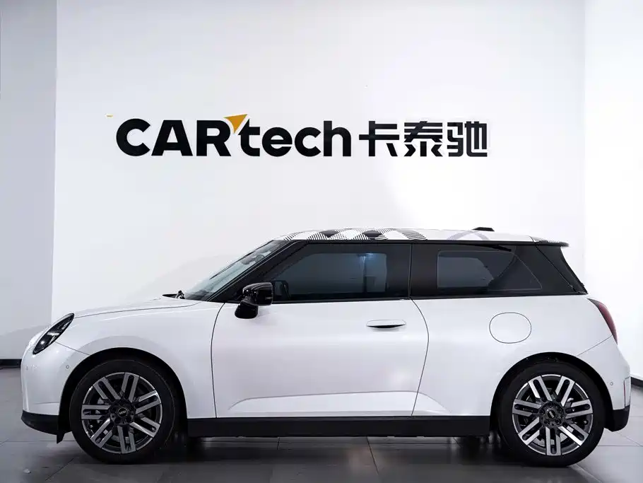 MINI MINI COOPER EV — миниатюра 8