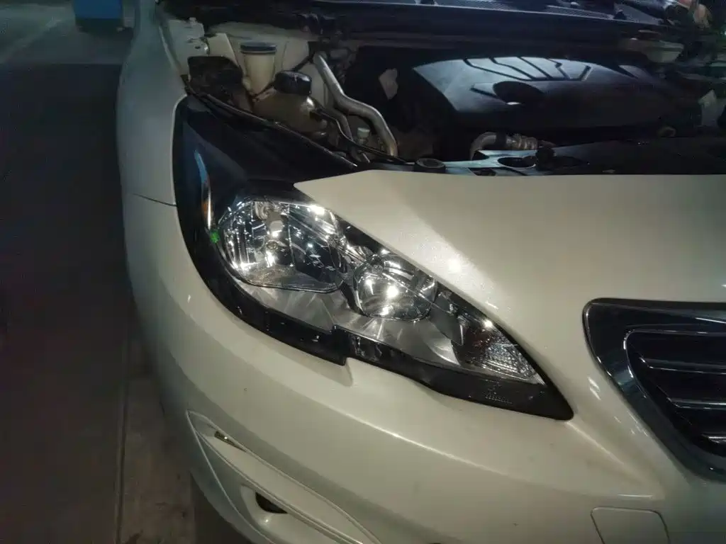 Peugeot 408 — миниатюра 7