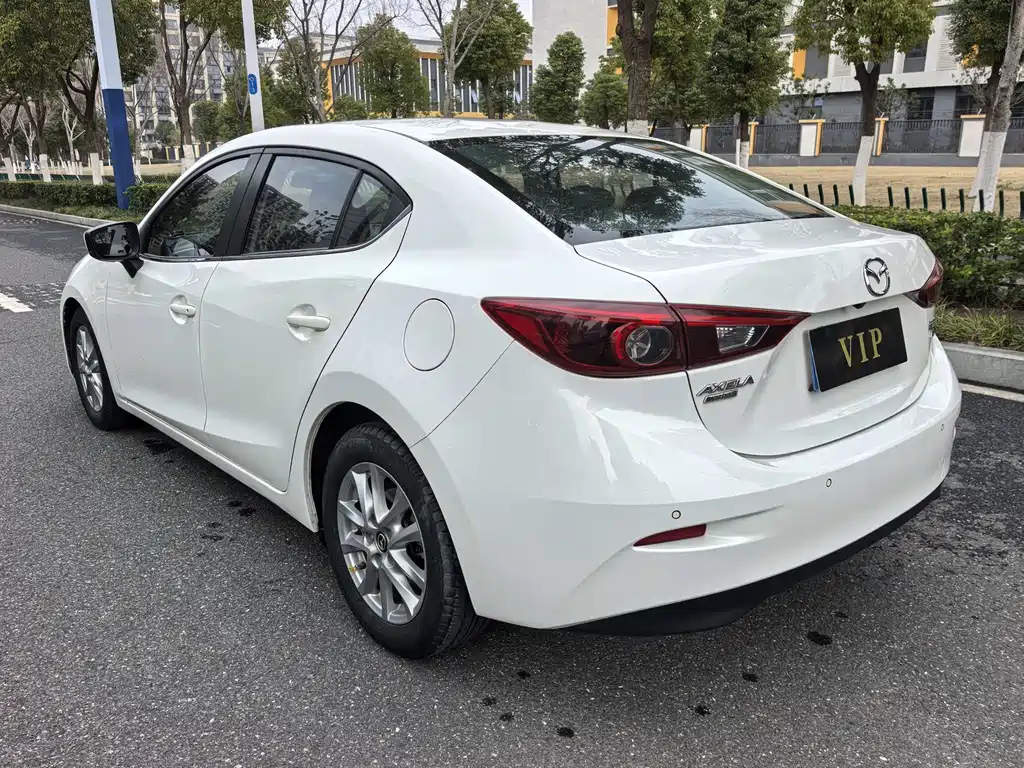 MAZDA 3 ANGKESAILA
