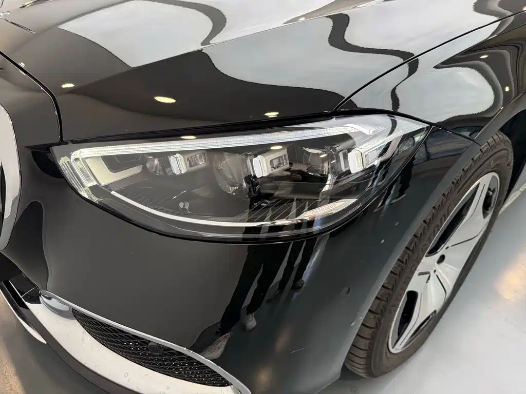 Mercedes-Benz S-Class — миниатюра 14