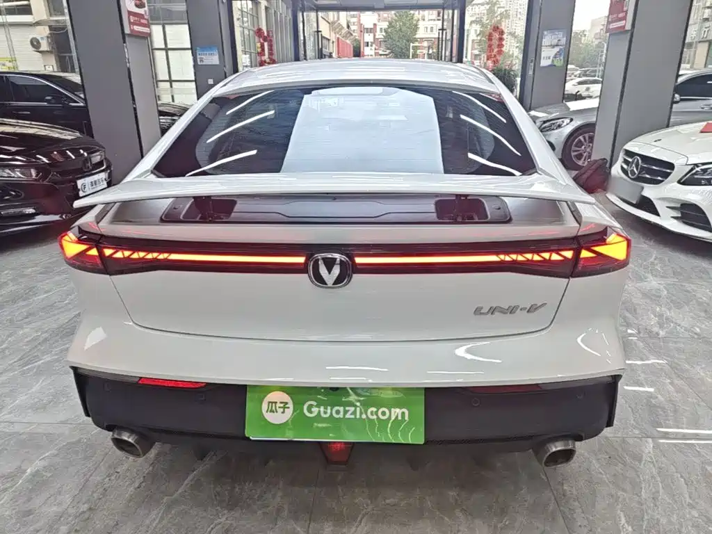 Changan UNI-V — миниатюра 6