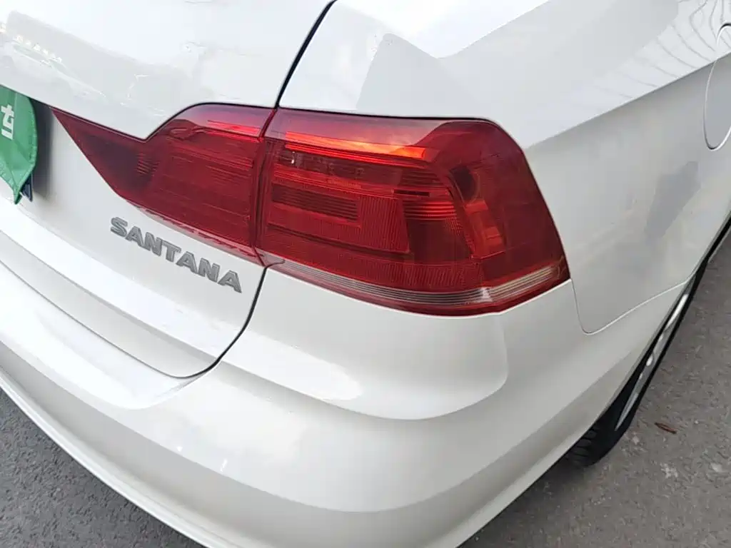 Volkswagen Santana — миниатюра 8