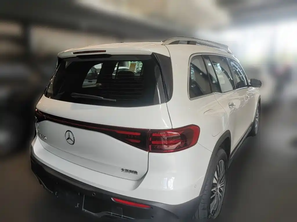 Mercedes-Benz EQB — миниатюра 10