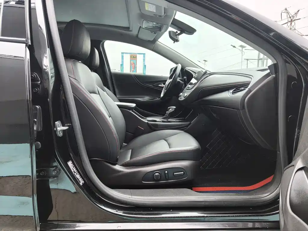 CHEVROLET MAI RUIBAO XL