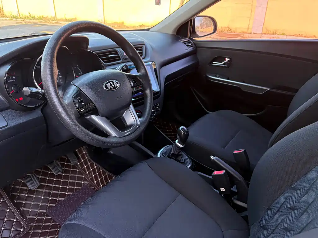 Kia K2 — миниатюра 7