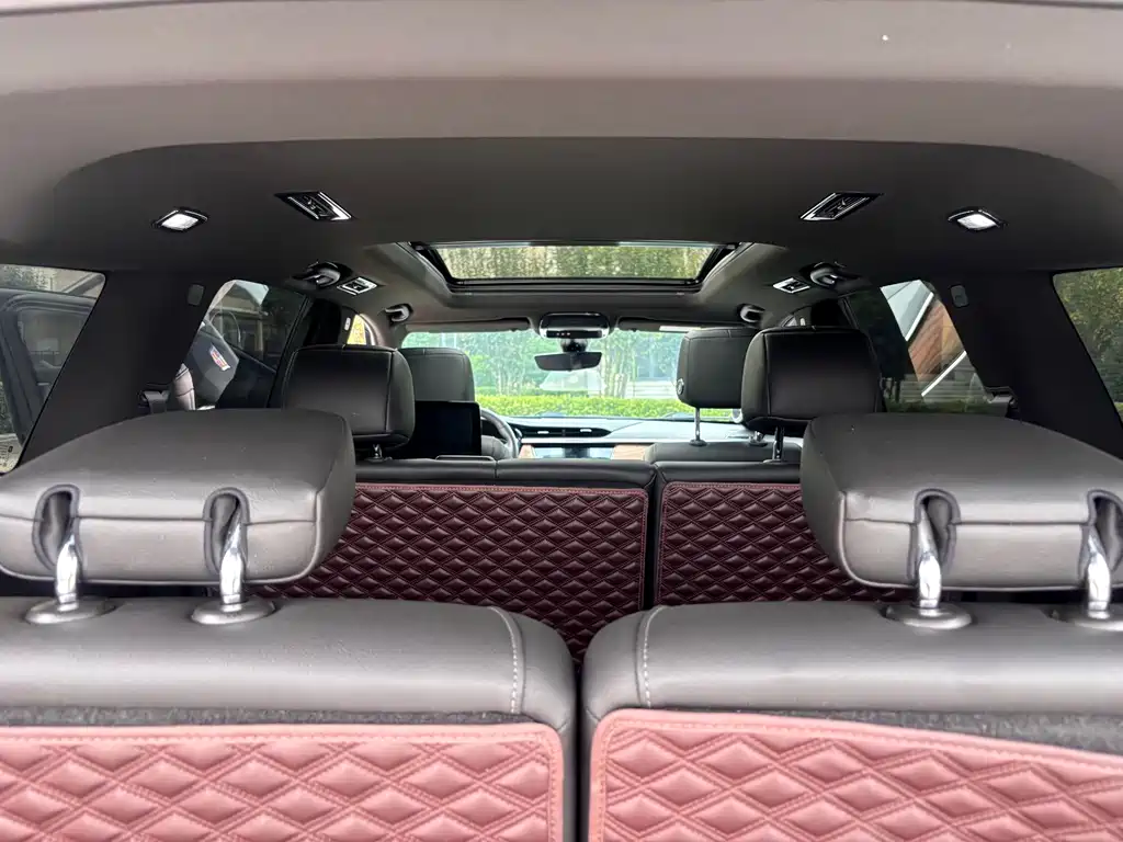 Cadillac XT6 — миниатюра 15