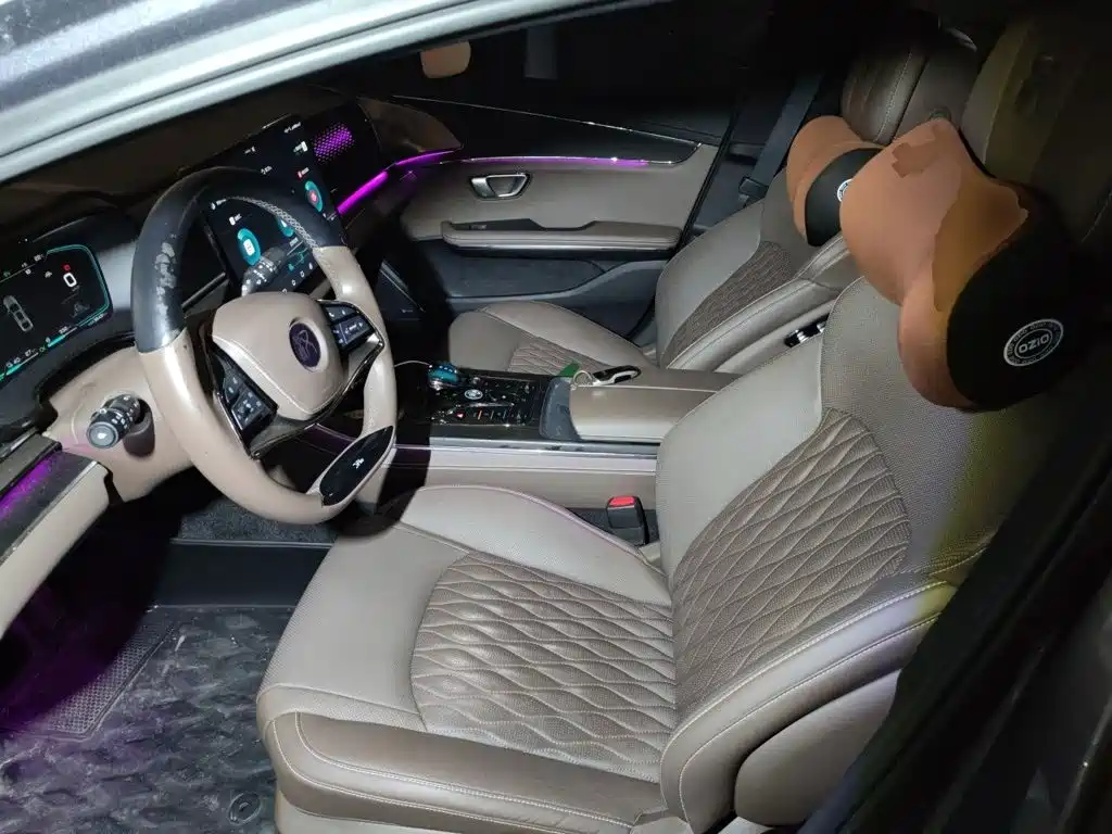 BYD Han — миниатюра 16