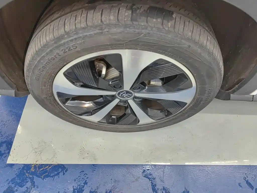 BYD PLUS New Energy — миниатюра 23