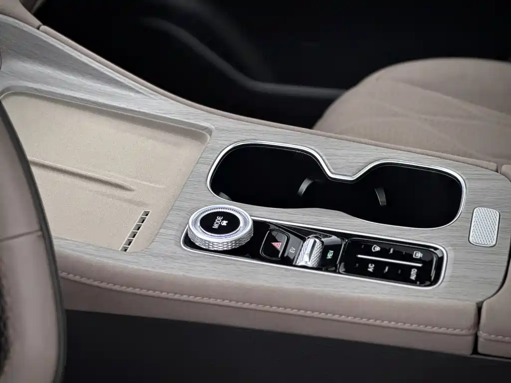Fulwin Fengyun T8 — миниатюра 8
