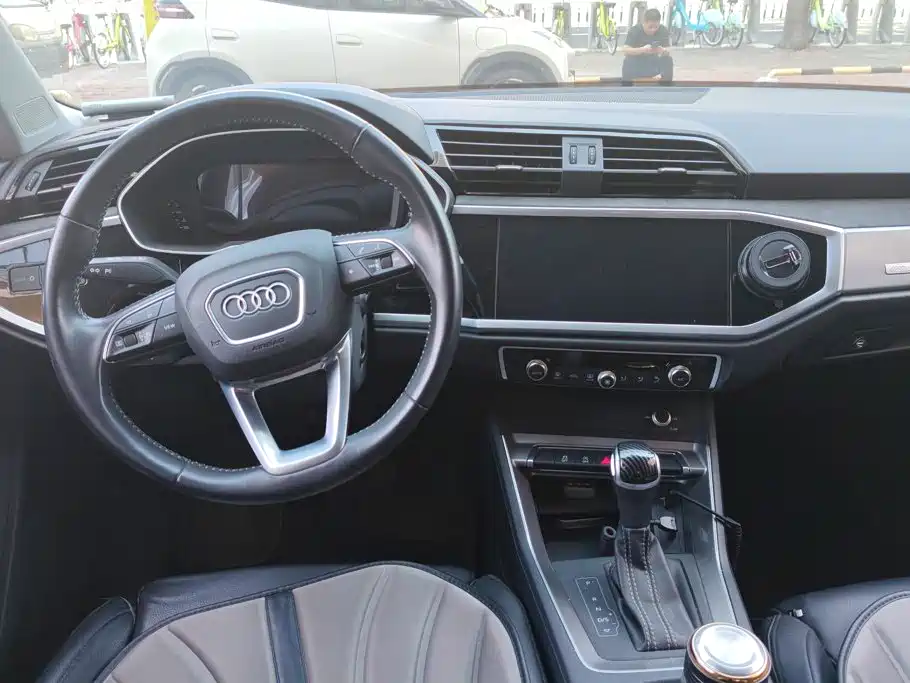 Audi Q3 — миниатюра 12