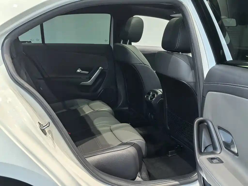 Mercedes-Benz A-Class AMG — миниатюра 15