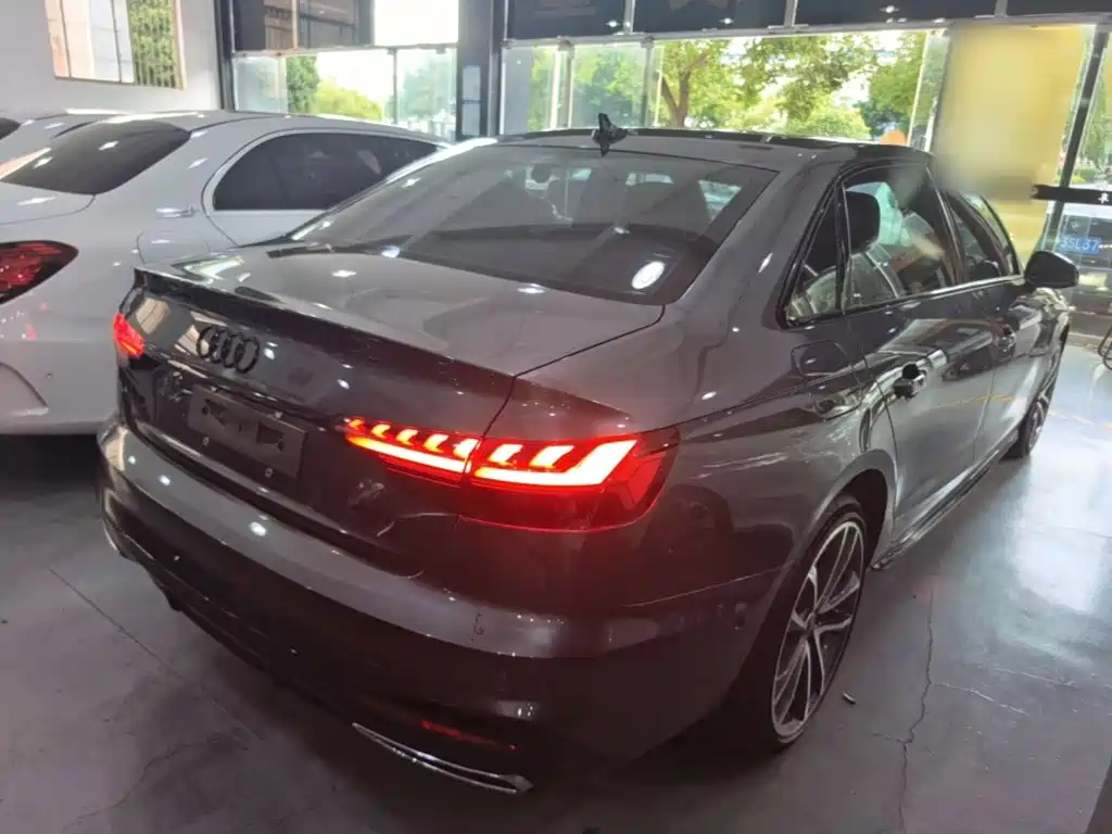 Audi A4L — миниатюра 7