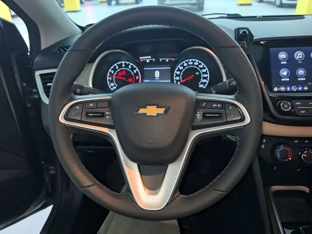 Chevrolet Monza — миниатюра 11