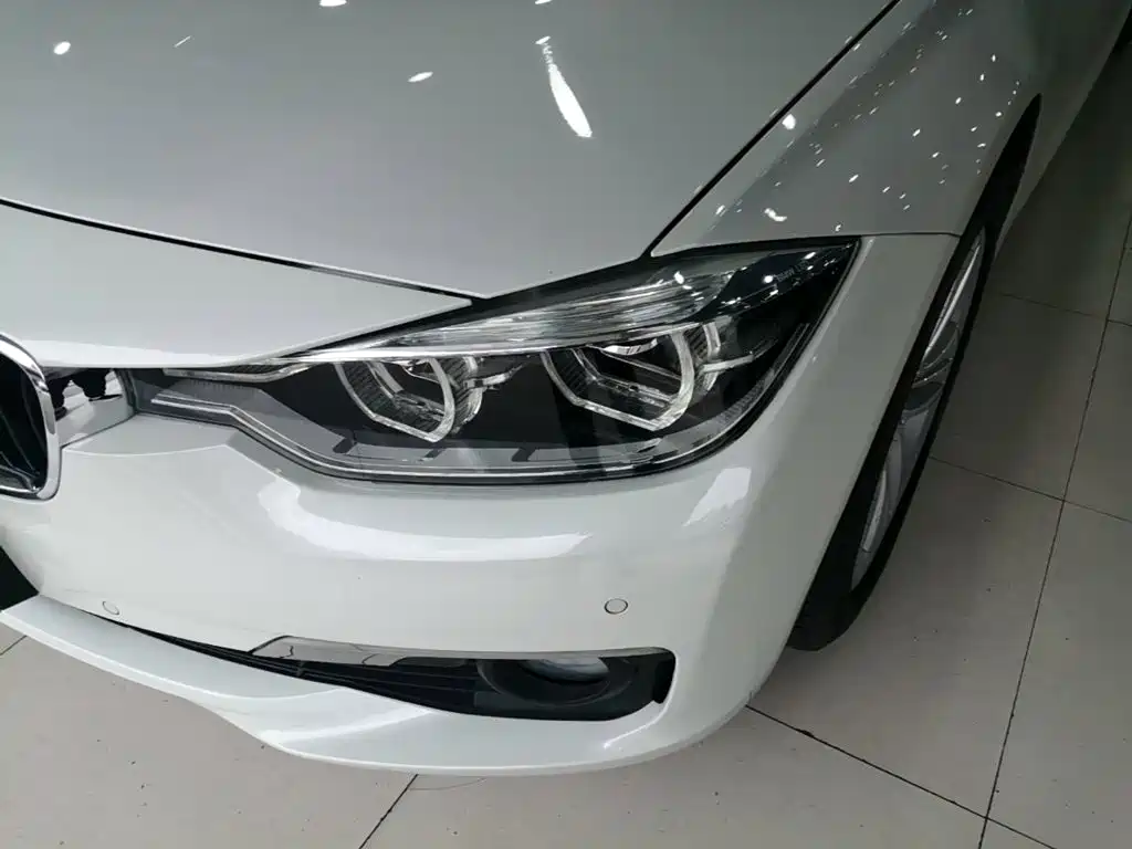 BMW 3 Series — миниатюра 24