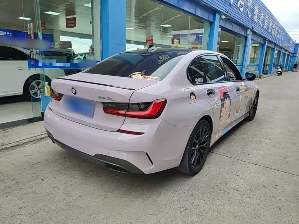 BMW 3 Series — миниатюра 7