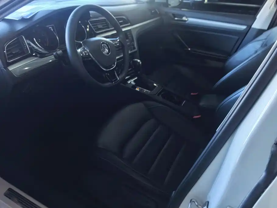 Volkswagen Lamando — миниатюра 9