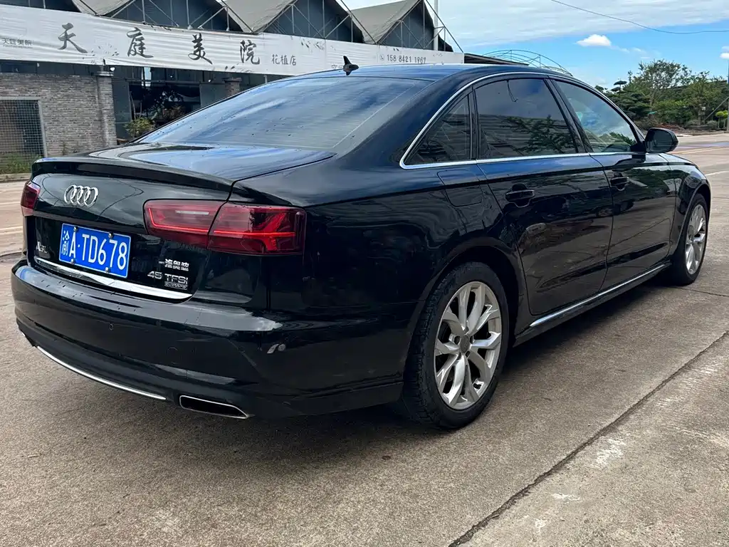 Audi A6L — миниатюра 7