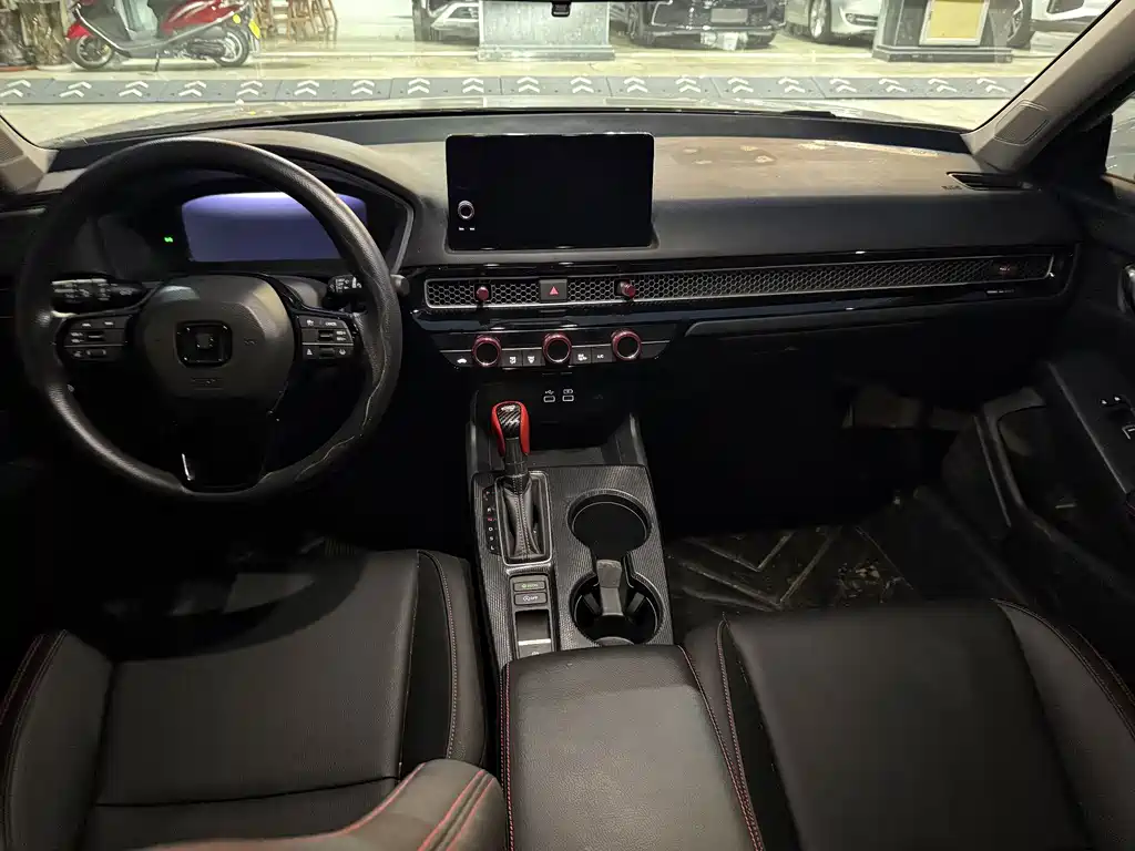 Honda Civic — миниатюра 8
