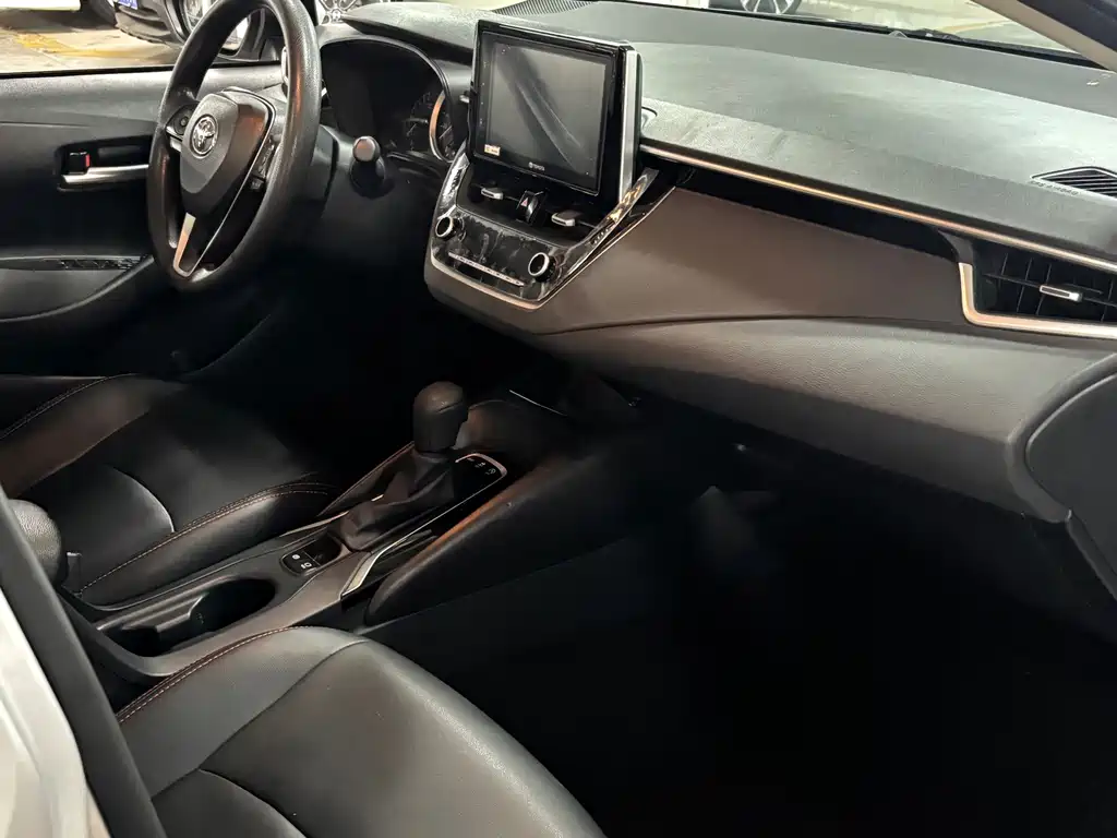 Toyota Corolla — миниатюра 7