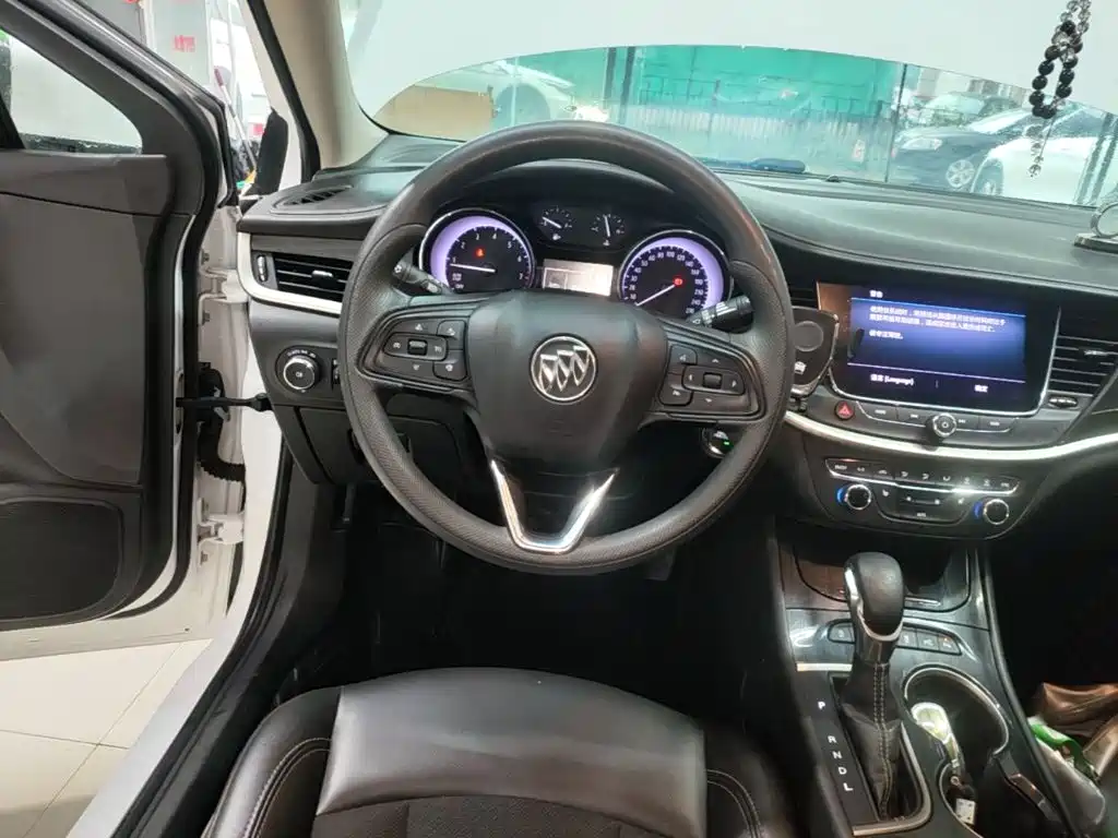 Buick Verano — миниатюра 11