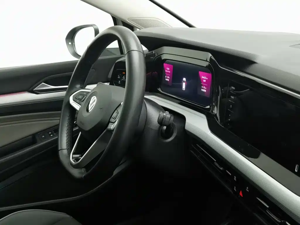 Volkswagen Golf — миниатюра 22