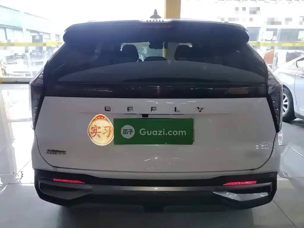 Geely Boyue L — миниатюра 6