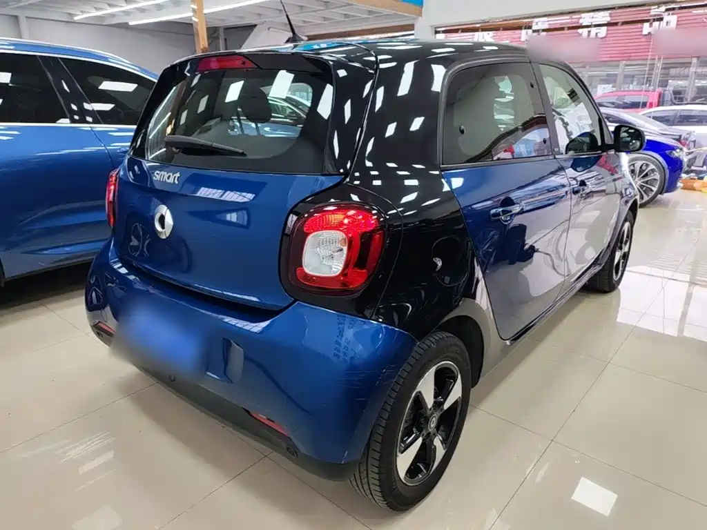 smart Smart Forfour — миниатюра 7