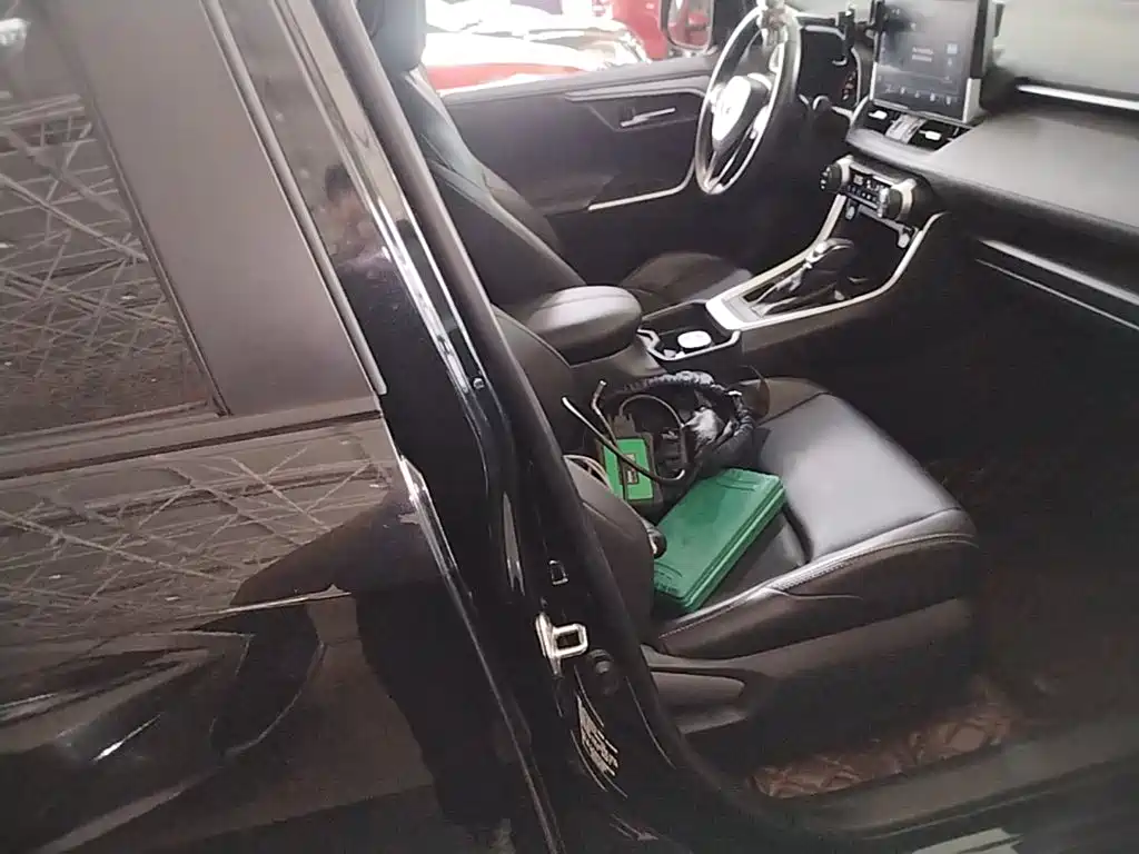Toyota Wildlander — миниатюра 25