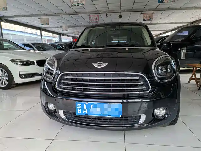MINI MINI