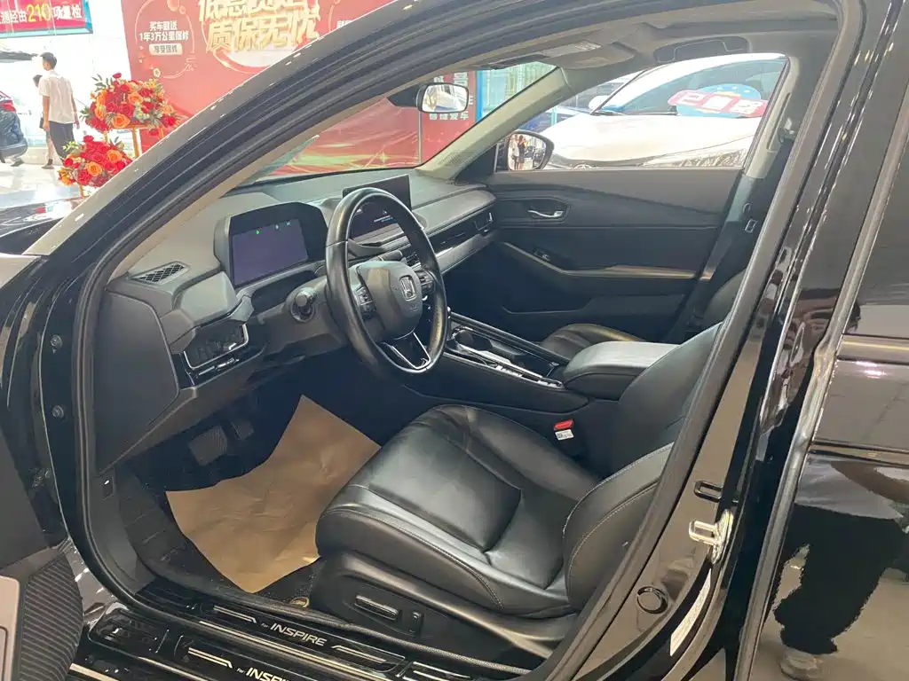 Honda Inspire — миниатюра 6