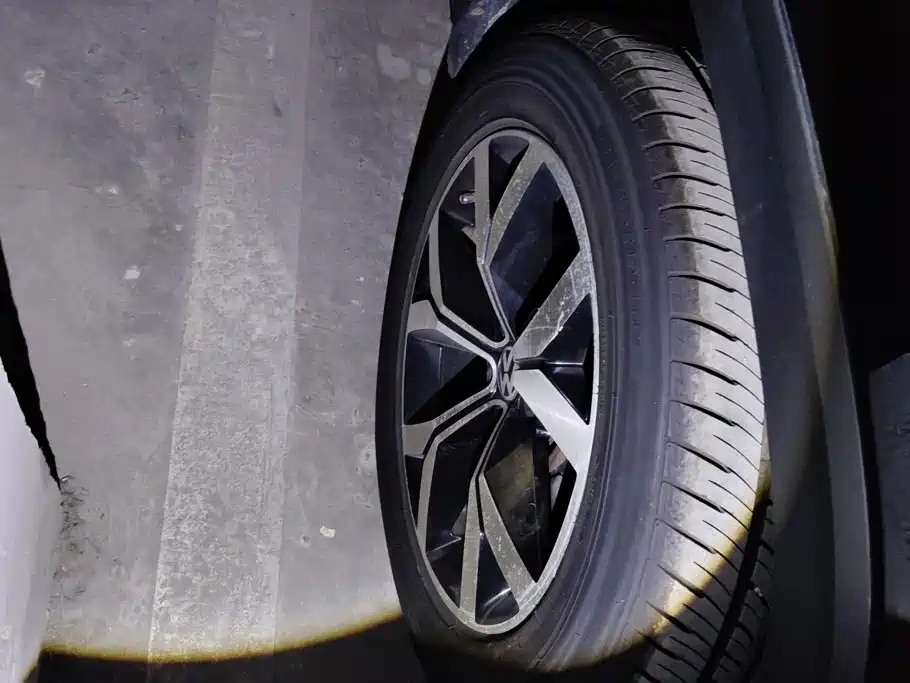 Volkswagen Teramont — миниатюра 6