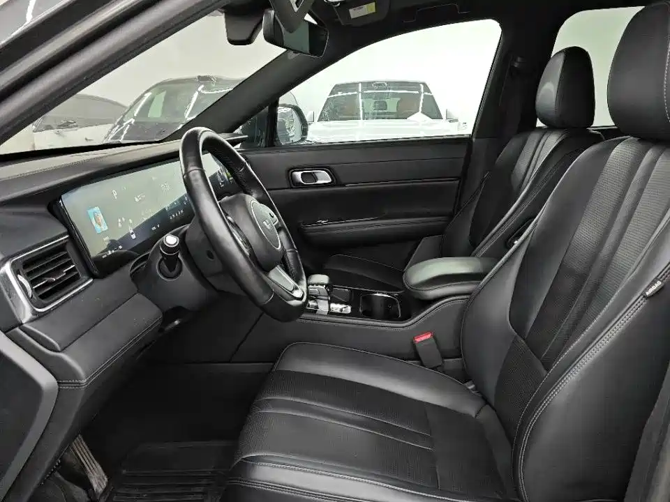 Li Auto Li ONE — миниатюра 4