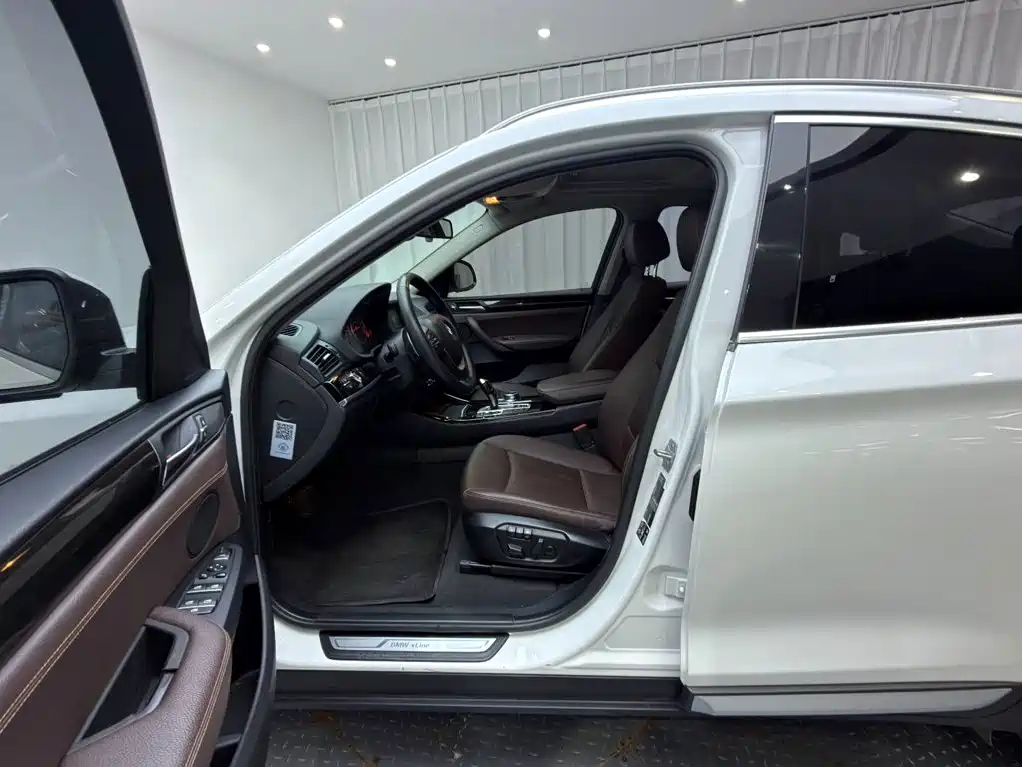 BMW X4 — миниатюра 13
