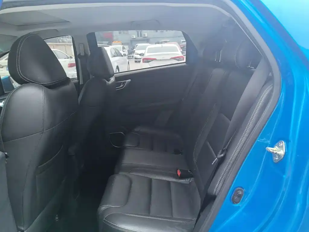 Geely Vision X3 — миниатюра 17