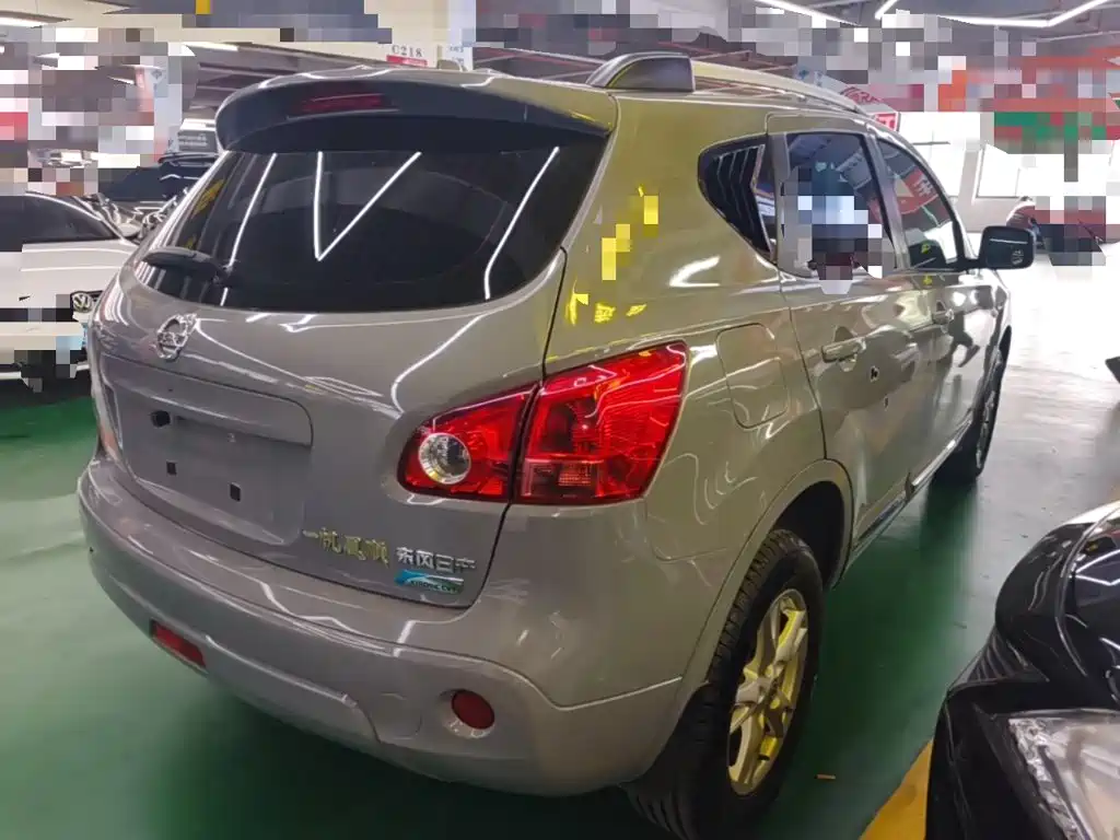 Nissan Qashqai — миниатюра 7