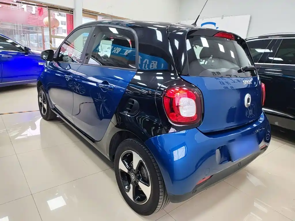 smart Smart Forfour — миниатюра 5
