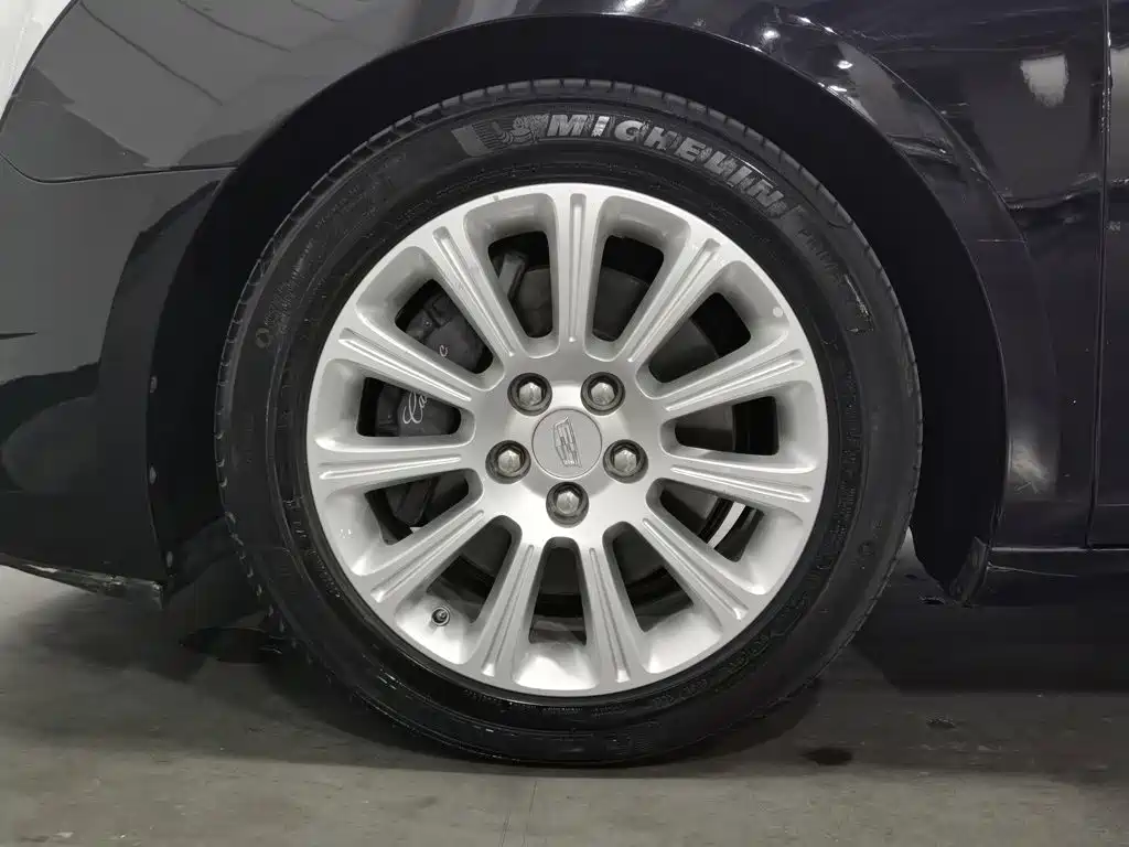 Cadillac XTS — миниатюра 17