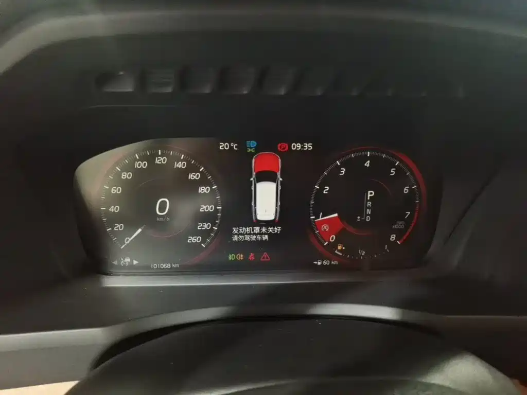 Volvo XC90 — миниатюра 12