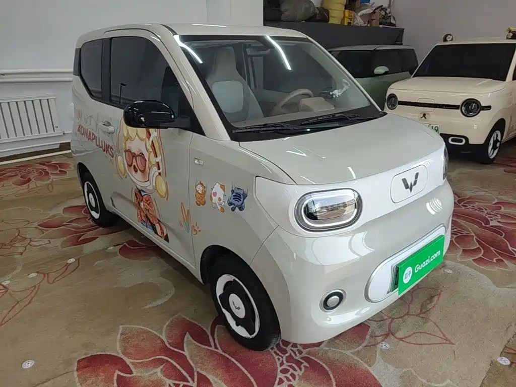 Wuling MINIEV — миниатюра 4