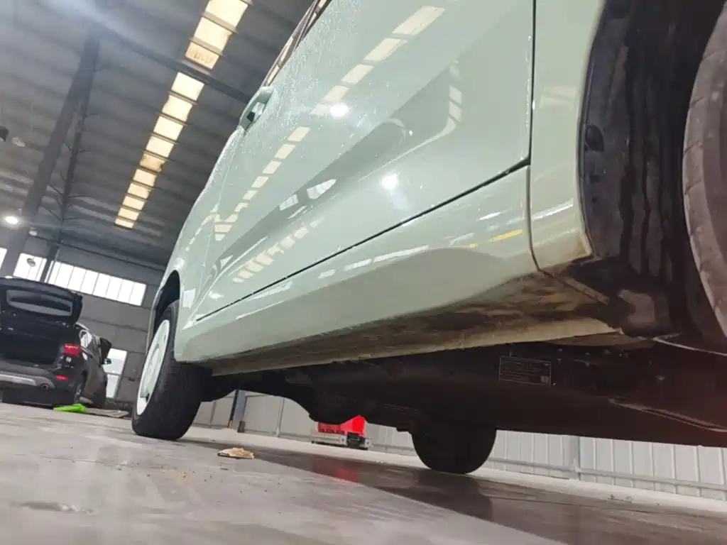 Wuling MINIEV — миниатюра 21