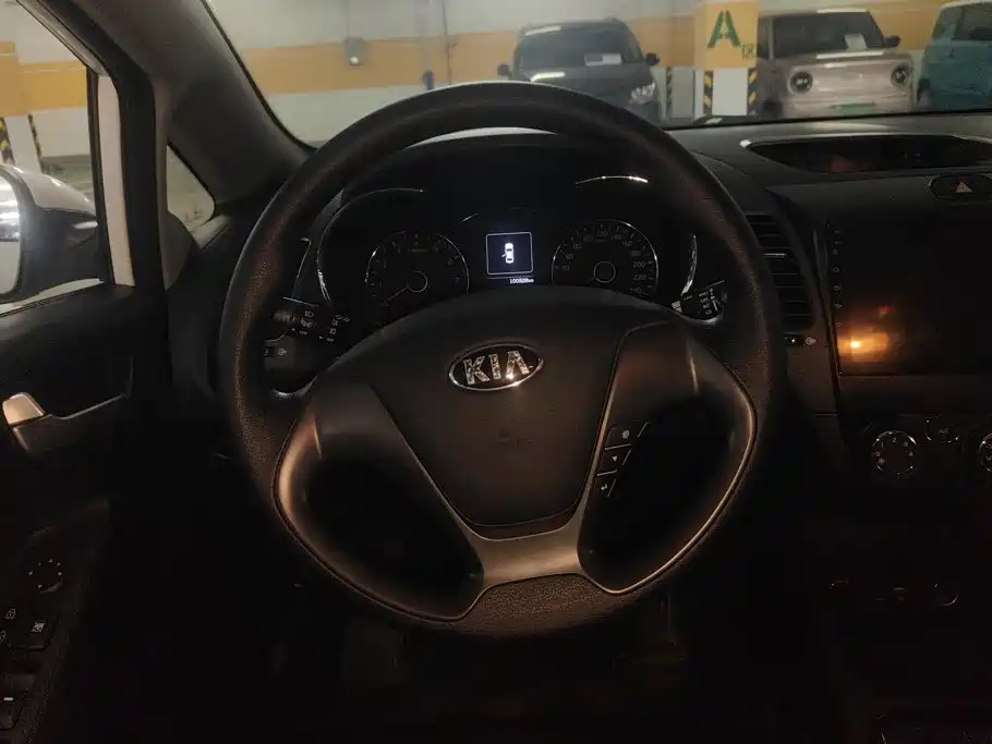 Kia K3 — миниатюра 15