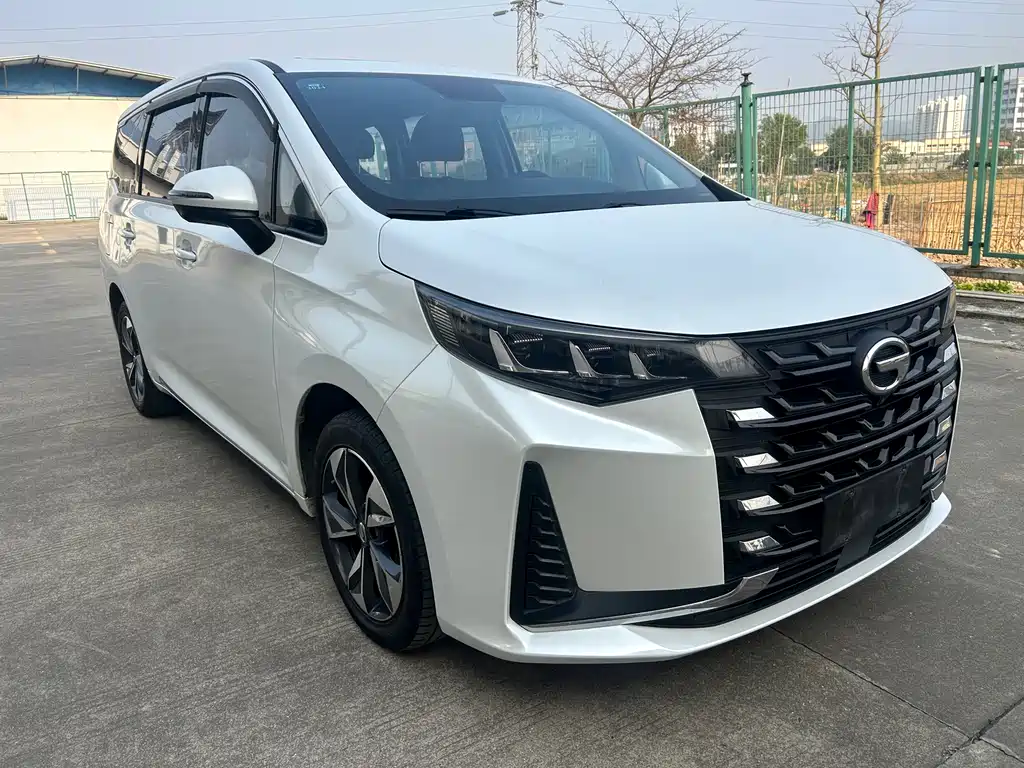 GAC TRUMPCHI M6