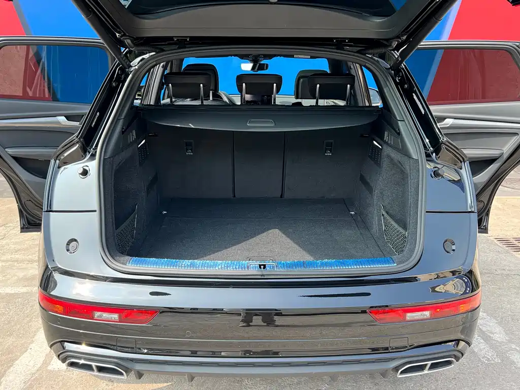 Audi Q5L — миниатюра 26