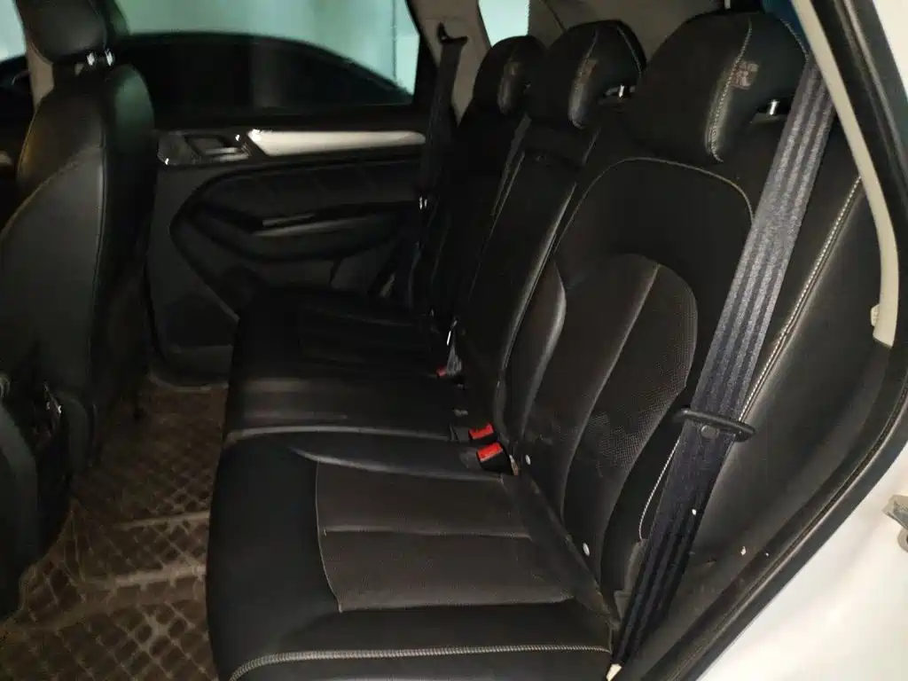 Roewe RX5 — миниатюра 18