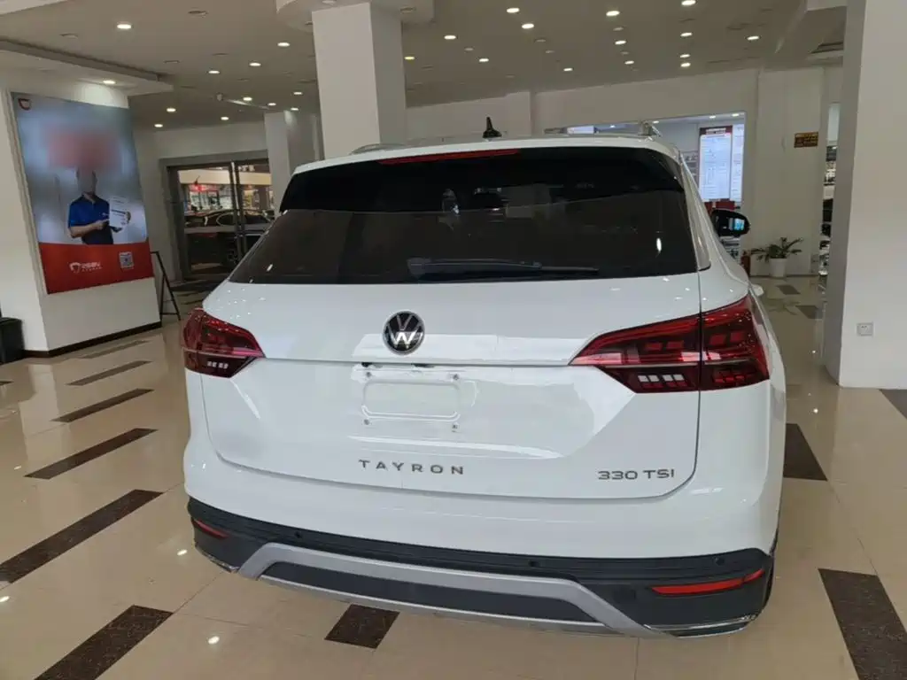 Volkswagen Tayron 2021 330TSI 3