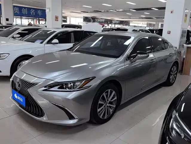 LEXUS ES 2021
