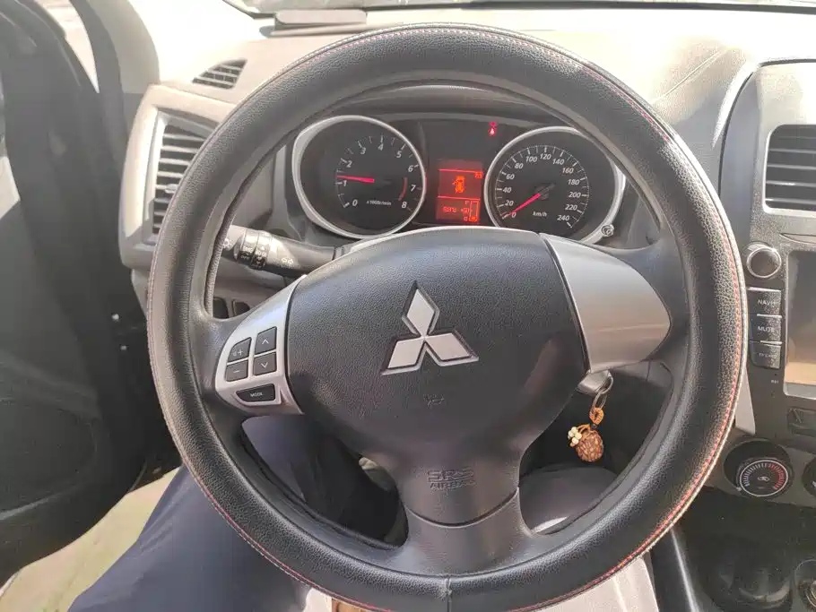Mitsubishi ASX — миниатюра 15