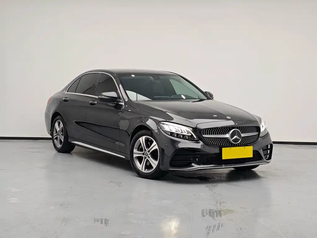 Mercedes-Benz C-Class — миниатюра 2