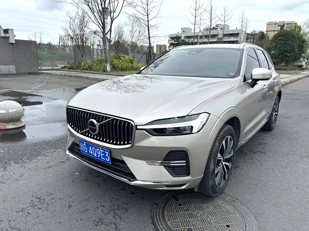 VOLVO XC60